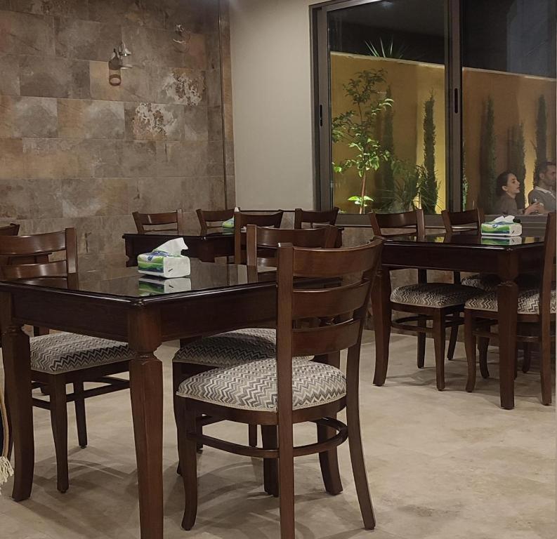 Black Iris Hotel II Madaba Exterior foto