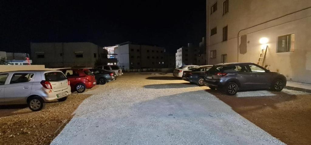 Black Iris Hotel II Madaba Exterior foto