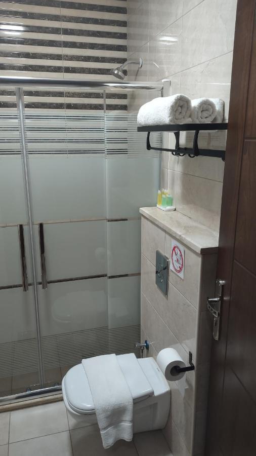 Black Iris Hotel II Madaba Exterior foto